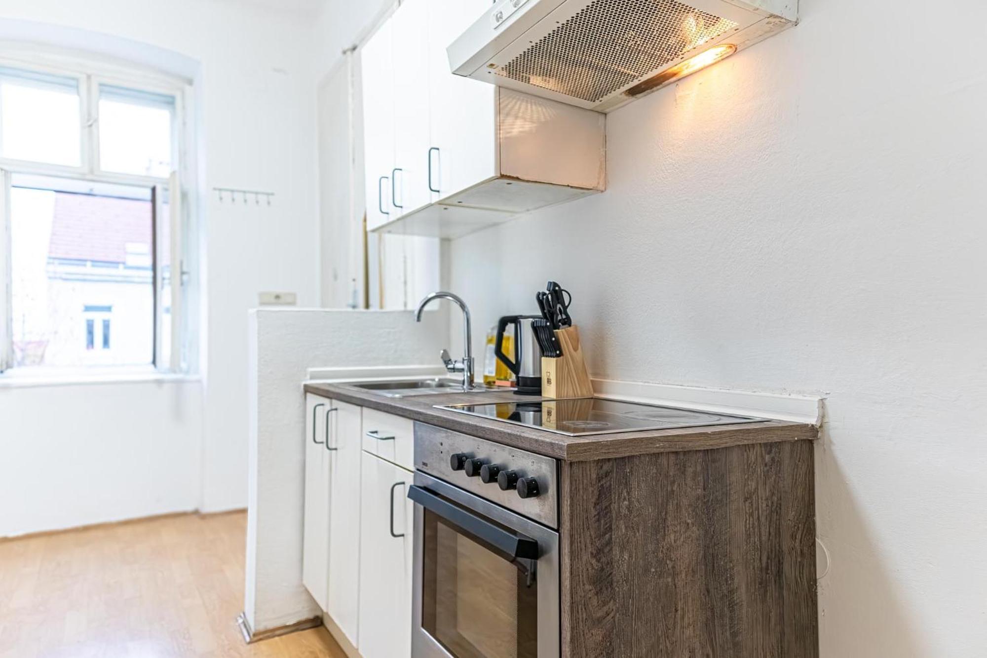 Spacious 2Br Apt -Near Wiener Stadthalle Burggassewiener Well Located Exterior foto